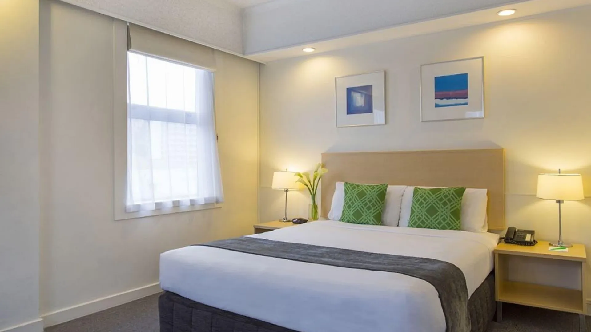 Willis Wellington Hotel