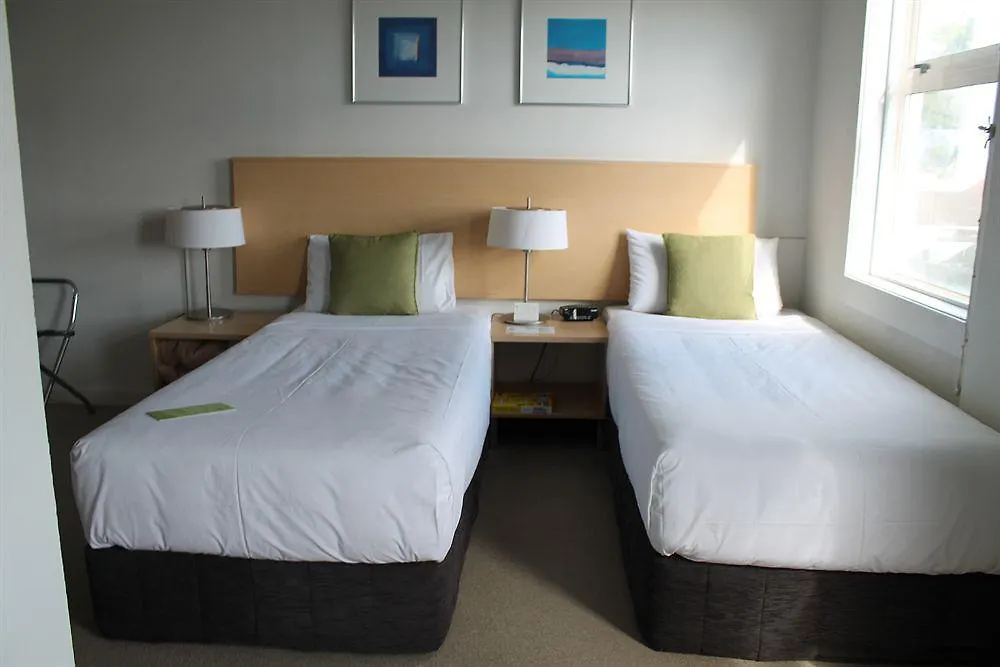 Willis Wellington Hotel